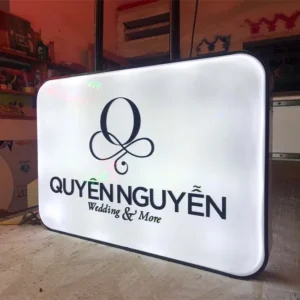 Biển vẫy vuông Bảng giá làm biển vẫy vuông tại Quảng Cáo 24H