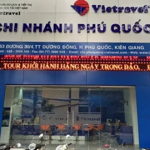 Bảng hiệu công ty Lợi ích khi sử dụng dịch vụ làm bảng hiệu công ty tại Quảng Cáo 24H