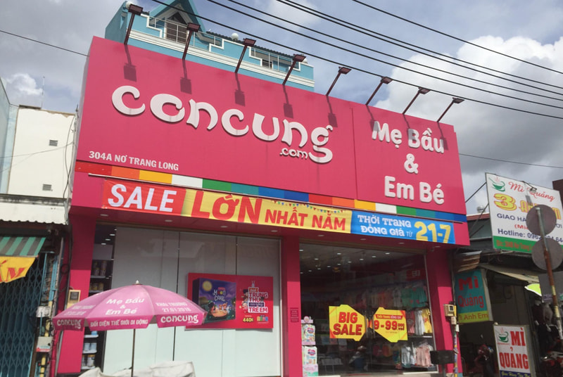 10+ Mẫu Bảng Hiệu Shop Quần Áo Đẹp, Thu Hút & Độc Đáo 2025 Shop mẹ và bé