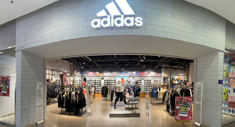 10+ Mẫu Bảng Hiệu Shop Quần Áo Đẹp, Thu Hút & Độc Đáo 2025 Cửa hàng thời trang thể thao