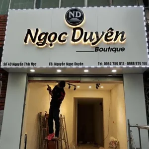 Chữ nổi alu Bảng giá chữ nổi alu thường được tính dựa trên diện tích, độ dày và loại vật liệu sử dụng