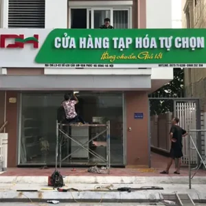 Biển quảng cáo tạp hóa Một bảng quảng cáo tạp hóa đẹp mắt, ấn tượng sẽ giúp cửa hàng của bạn dễ dàng