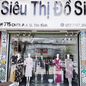 Biển quảng cáo shop thời trang Một mẫu biển quảng cáo shop thời trang đẹp với thiết kế bắt mắt sẽ thu hút sự chú ý của người đi đường
