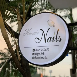 Biển quảng cáo nail Quảng Cáo 24h cung cấp bảng giá làm biển quảng cáo nail cạnh tranh và phù hợp