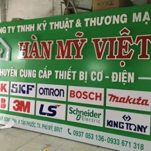 Bảng hiệu alu Quảng Cáo 24h cung cấp đa dạng các loại bảng hiệu alu để đáp ứng nhu cầu của mọi khách hàng