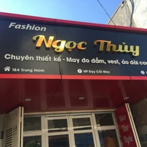 Biển quảng cáo shop thời trang Quảng Cáo 24h đảm bảo chất lượng và tiến độ thi công biển quảng cáo shop thời trang
