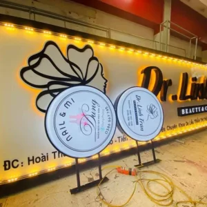 Biển quảng cáo nail Quảng Cáo 24h tự hào mang đến quy trình thiết kế biển quảng cáo nail chuyên nghiệp