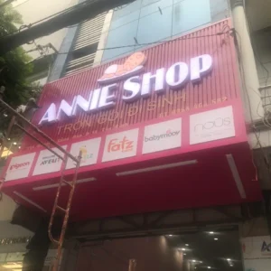 Bảng hiệu shop quần áo Xu hướng mẫu bảng hiệu shop quần áo đẹp đang được ưa chuộng