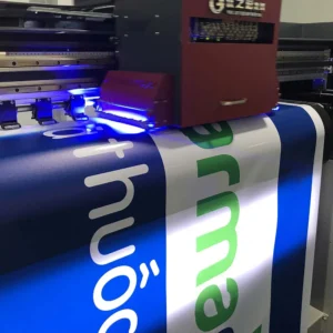 In bạt không gân Bạt không gân đã và đang trở thành một trong những chất liệu quảng cáo được ưa chuộng nhất hiện nay