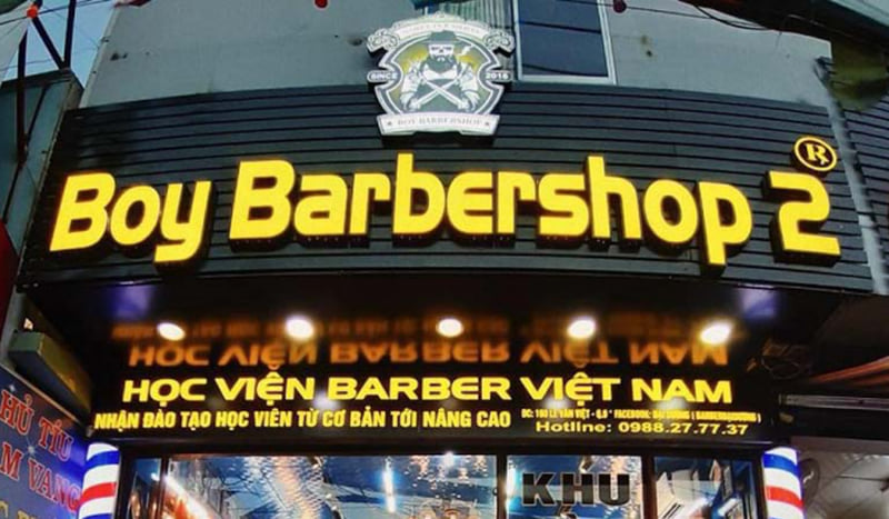 Top 10+ Mẫu Bảng Hiệu Barber Shop Đẹp, Chất & Ấn Tượng Nhất 2025 Biển cắt tóc nam sử dụng đèn led